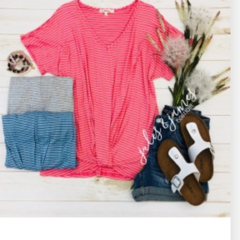 Knot T-Shirt